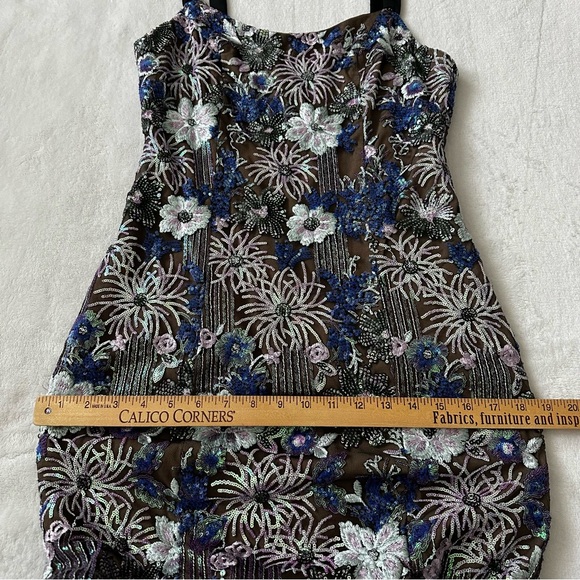 ELLIATT Floral Iridescent Sequin Mesh Midi Dress Medium - Picture 13 of 16